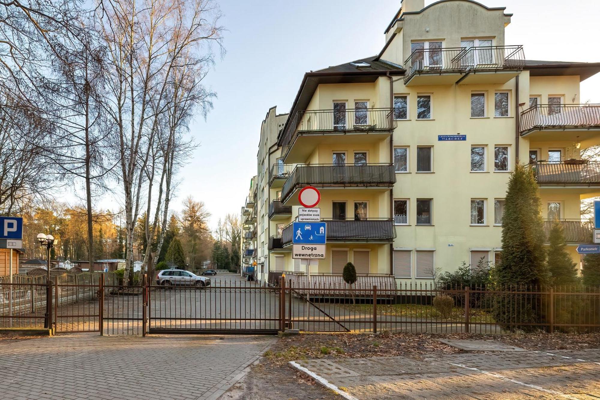 Apartamenty Morskie Oko Seaview By Rent Like Home Мендзиздрое Екстериор снимка